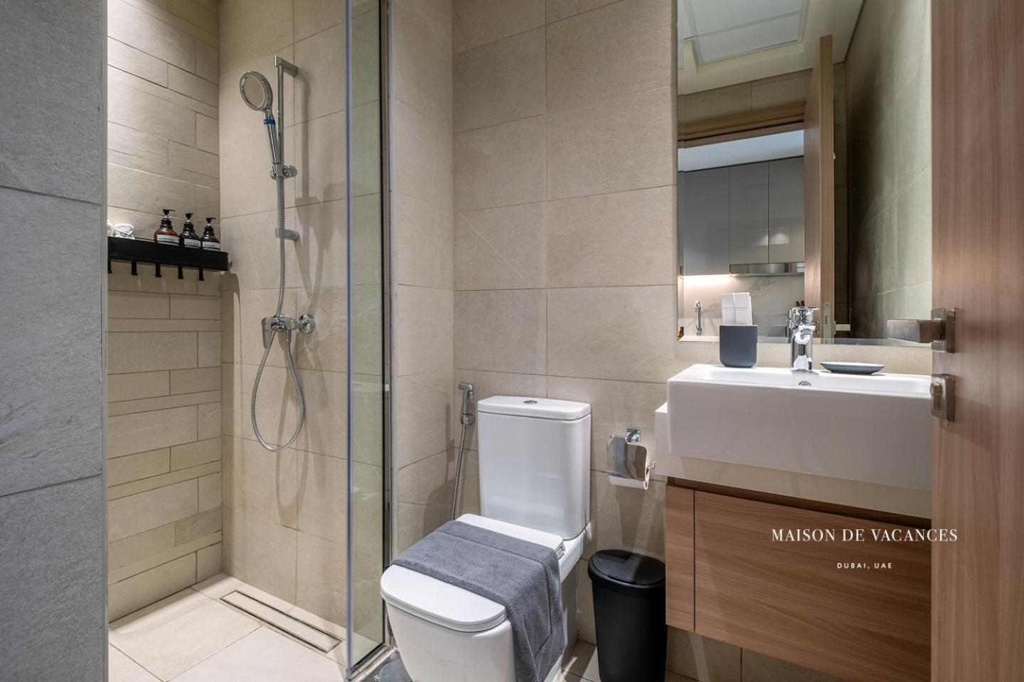 Modern 10mins From Mall *