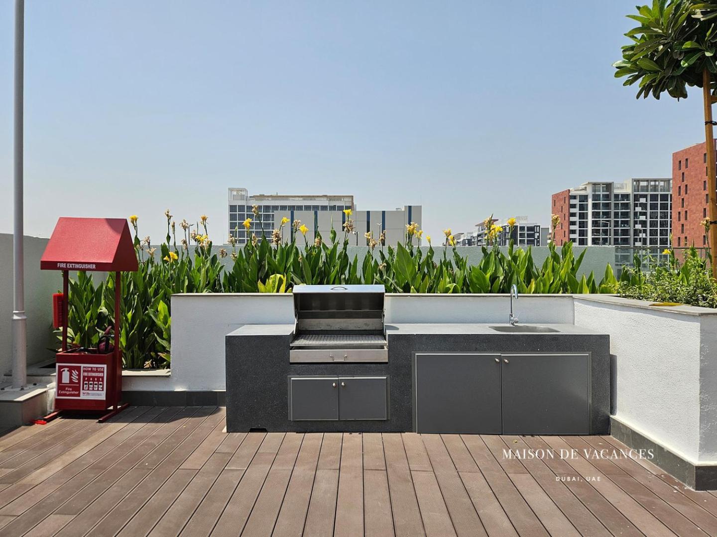 Modern 10mins From Mall * Dubai