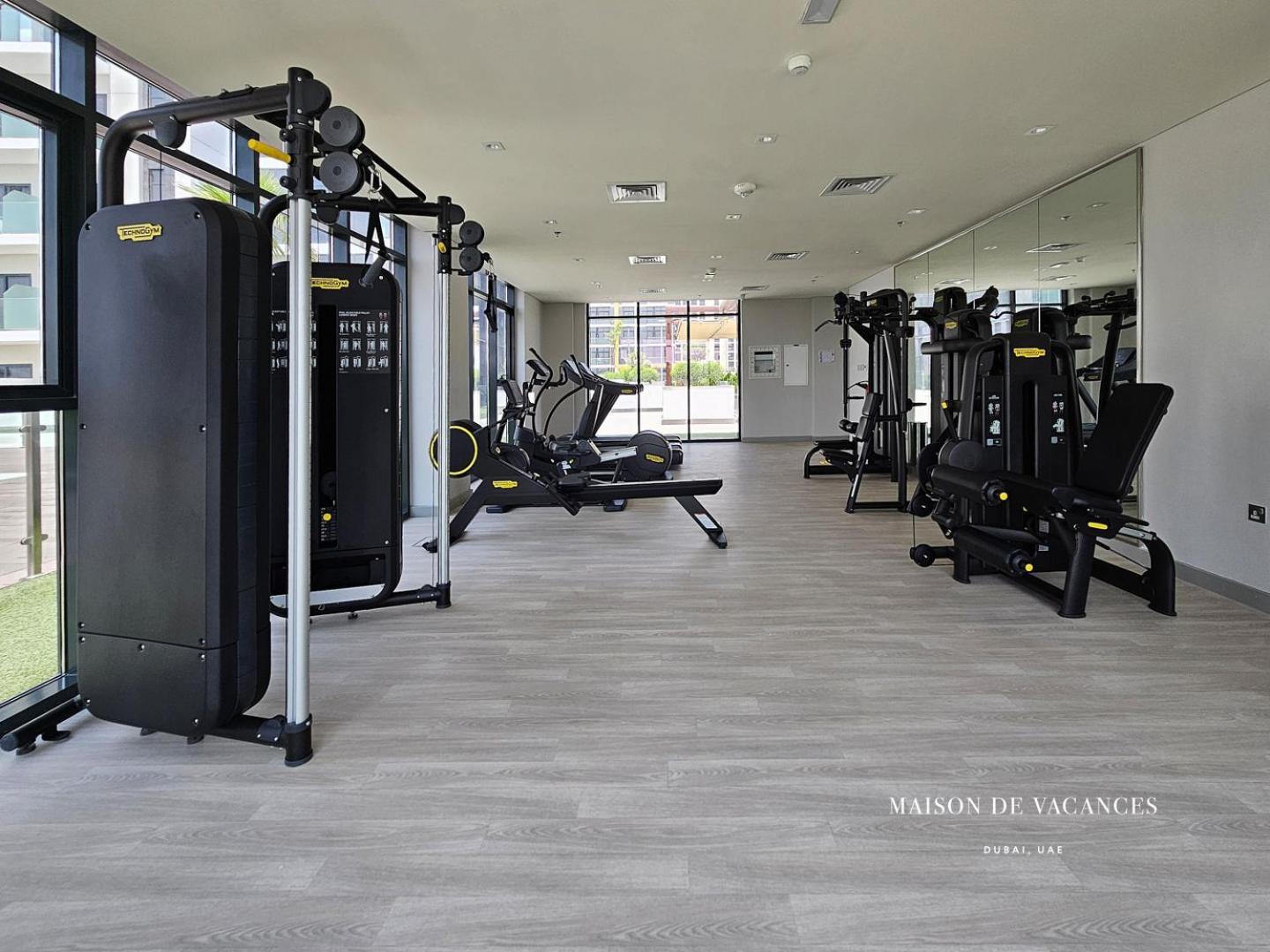 Modern 10mins From Mall Apartment
