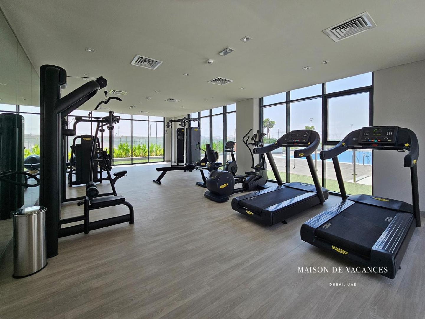 Modern 10mins From Mall Apartment